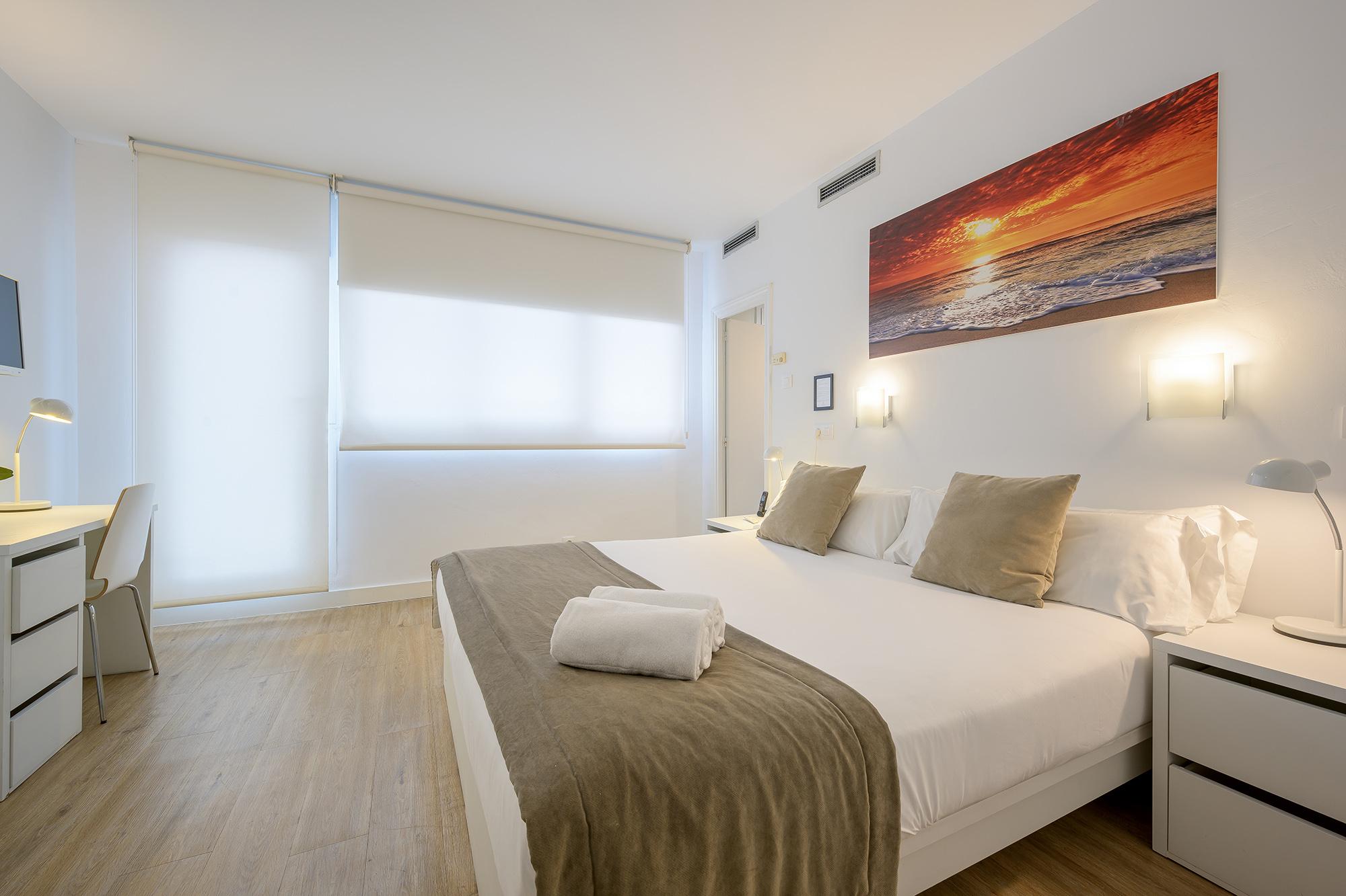Neomagna Madrid Hotel Bagian luar foto