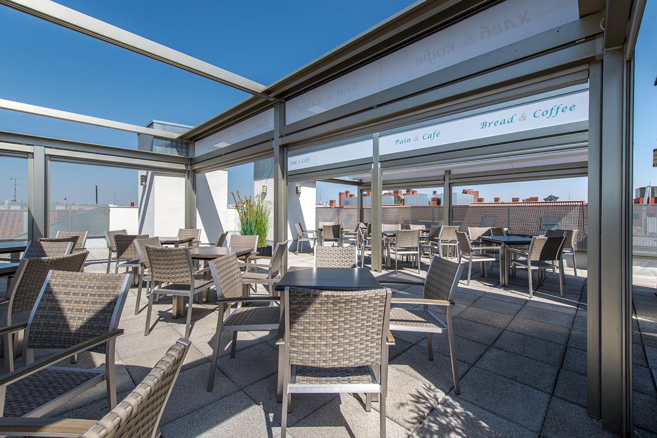 Neomagna Madrid Hotel Bagian luar foto